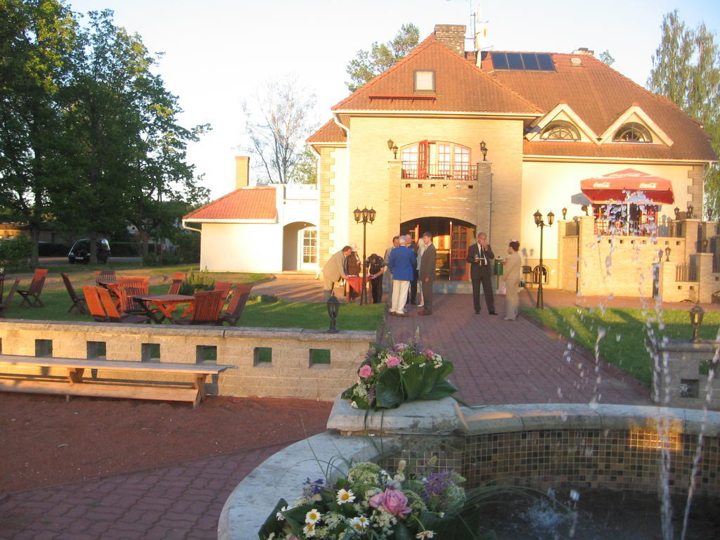 Hotell De Tolly Torva Экстерьер фото